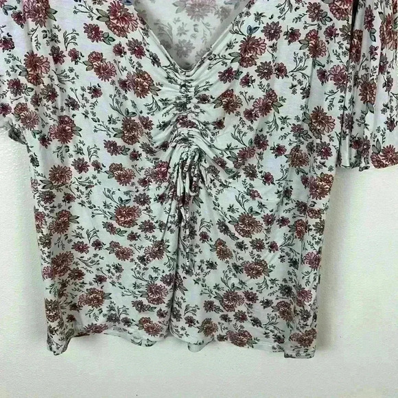 American Rag top size 3x. - Picture 4 of 6